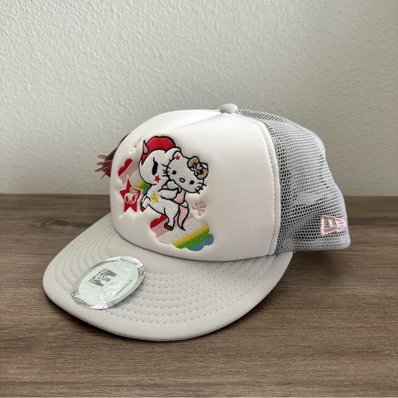 NWT Tokidoki x Hello Kitty Hat - Picture 2 of 8